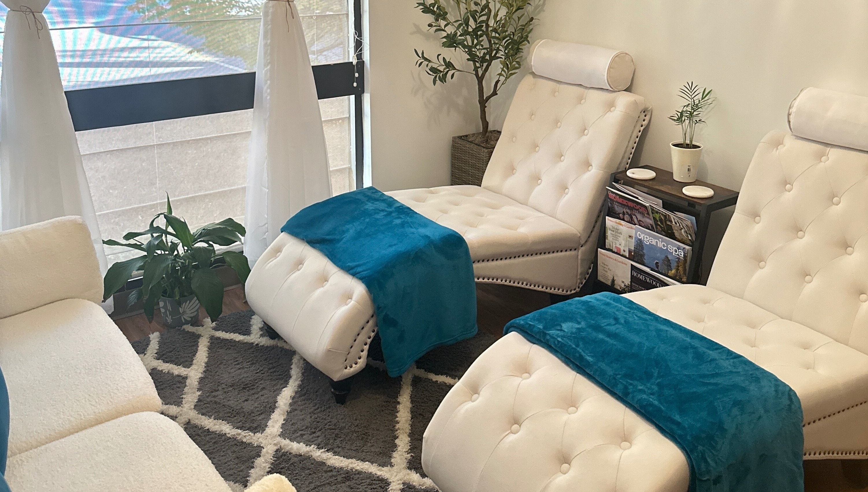 Interior of Aphros Beauty in Homewood