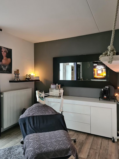 Interieur van Beautysalon fabulous in Vlissingen