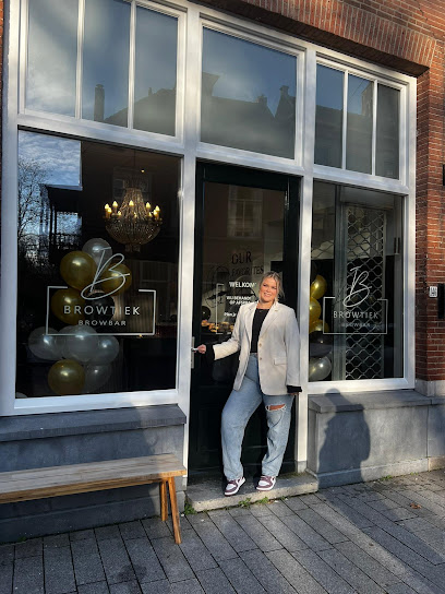 Interieur van Browtiek in 's-Hertogenbosch