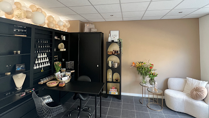 Interieur van The Browshop in Franeker